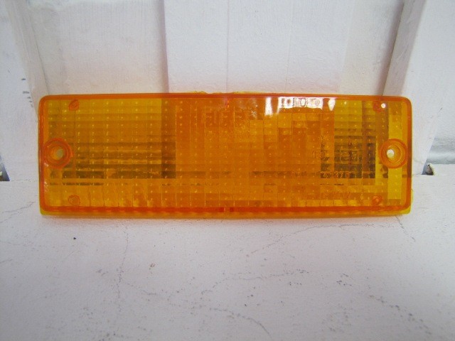 BMW 3 Series 1983-1987 Indicator Lamp (Next To Headlamp)