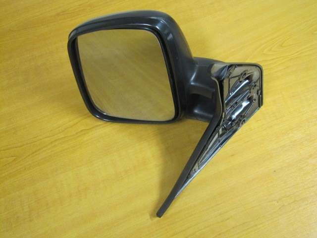 Door Mirror L/H
