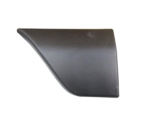 Front Wing Moulding