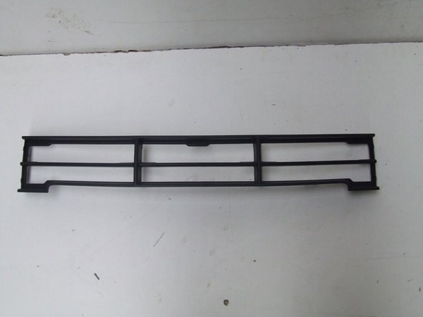 Front Bumper Grille Centre