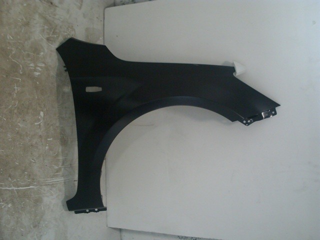 Front Wing - RH
