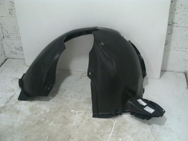 Front Wing Splashguard LH