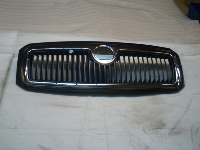 Front Grille - Complete
