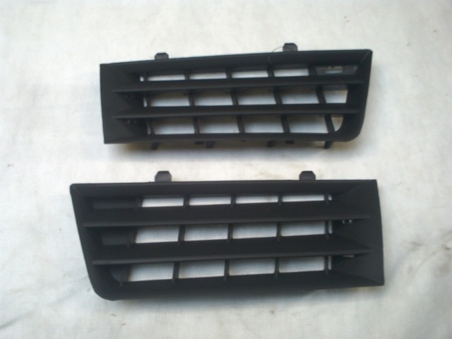 Front Grille Set