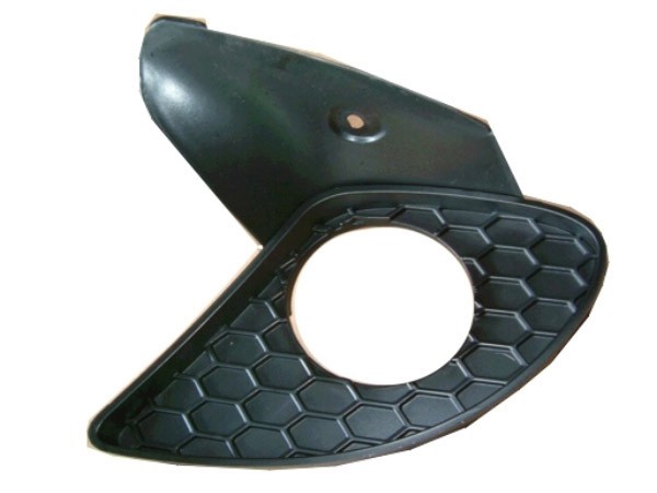 Ft Outer Grille With Lamps LH