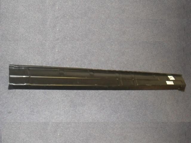 Skin Sill - 5 Door - RH