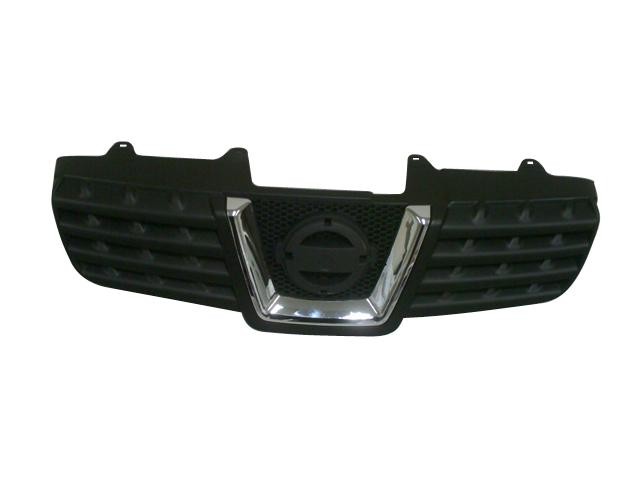Nissan Qashqai 2007-2010 Front Grille - With Chrome Moulding - Not Painted