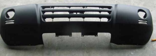 Mitsubishi Shogun/Pajero 2003-2006 Front Bumper (With Wash Jet Holes)